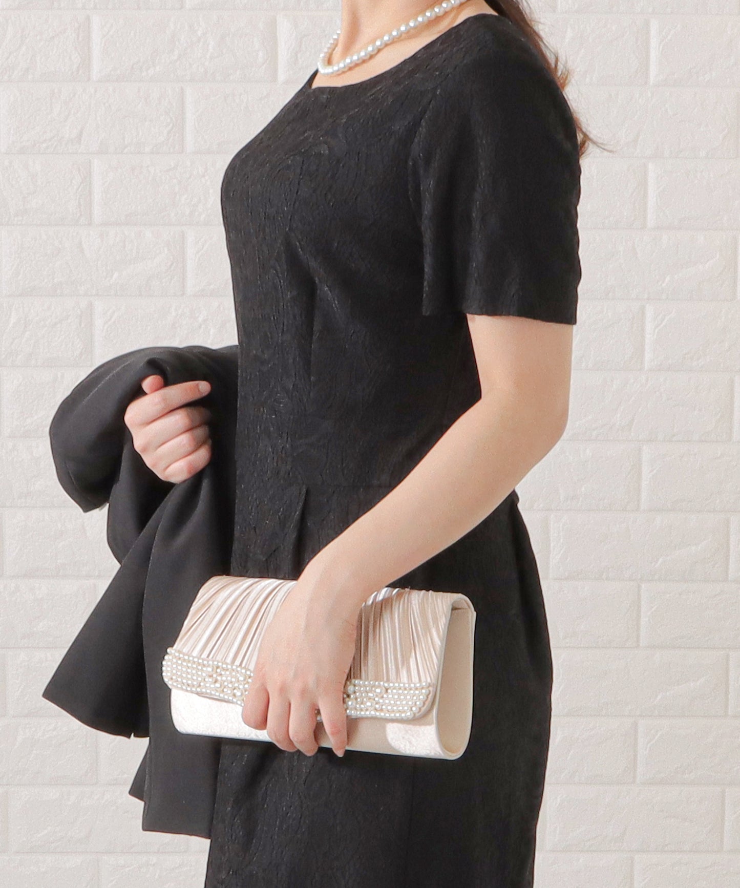 タックペプラムジャケット&レースワンピースセットアップ