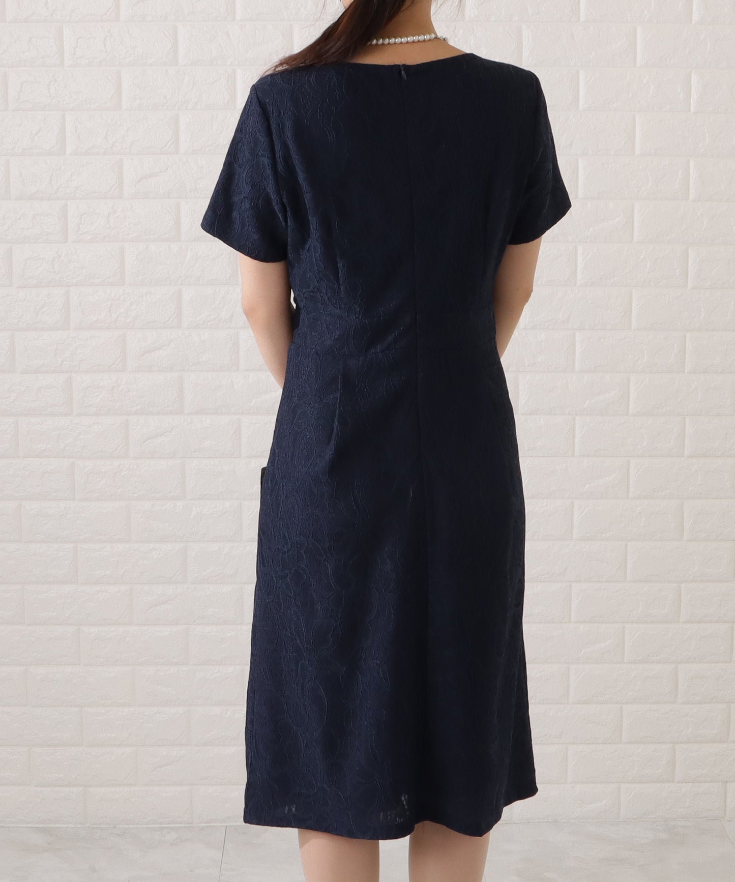 タックペプラムジャケット&レースワンピースセットアップ