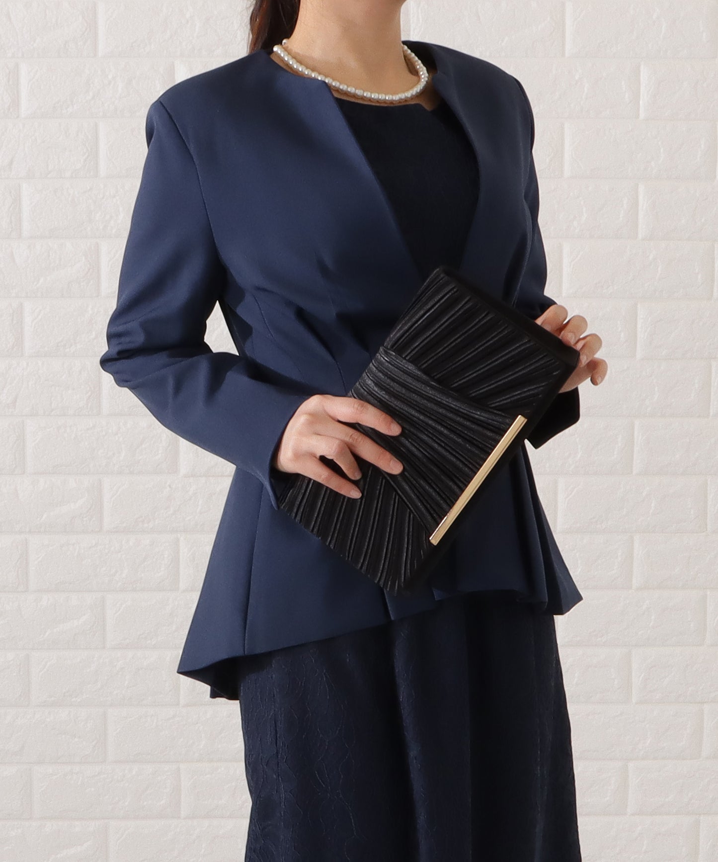 タックペプラムジャケット&レースワンピースセットアップ