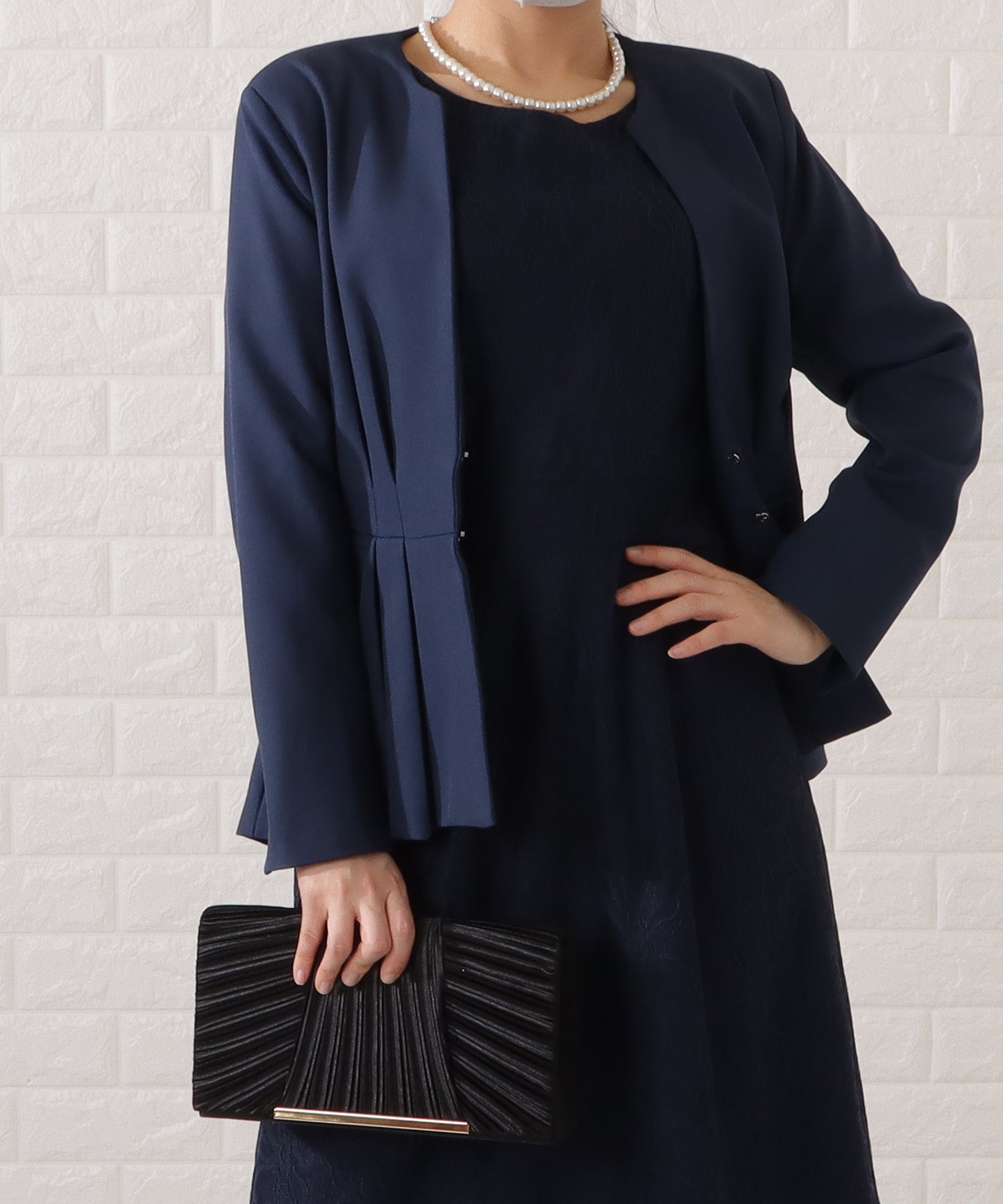 タックペプラムジャケット&レースワンピースセットアップ