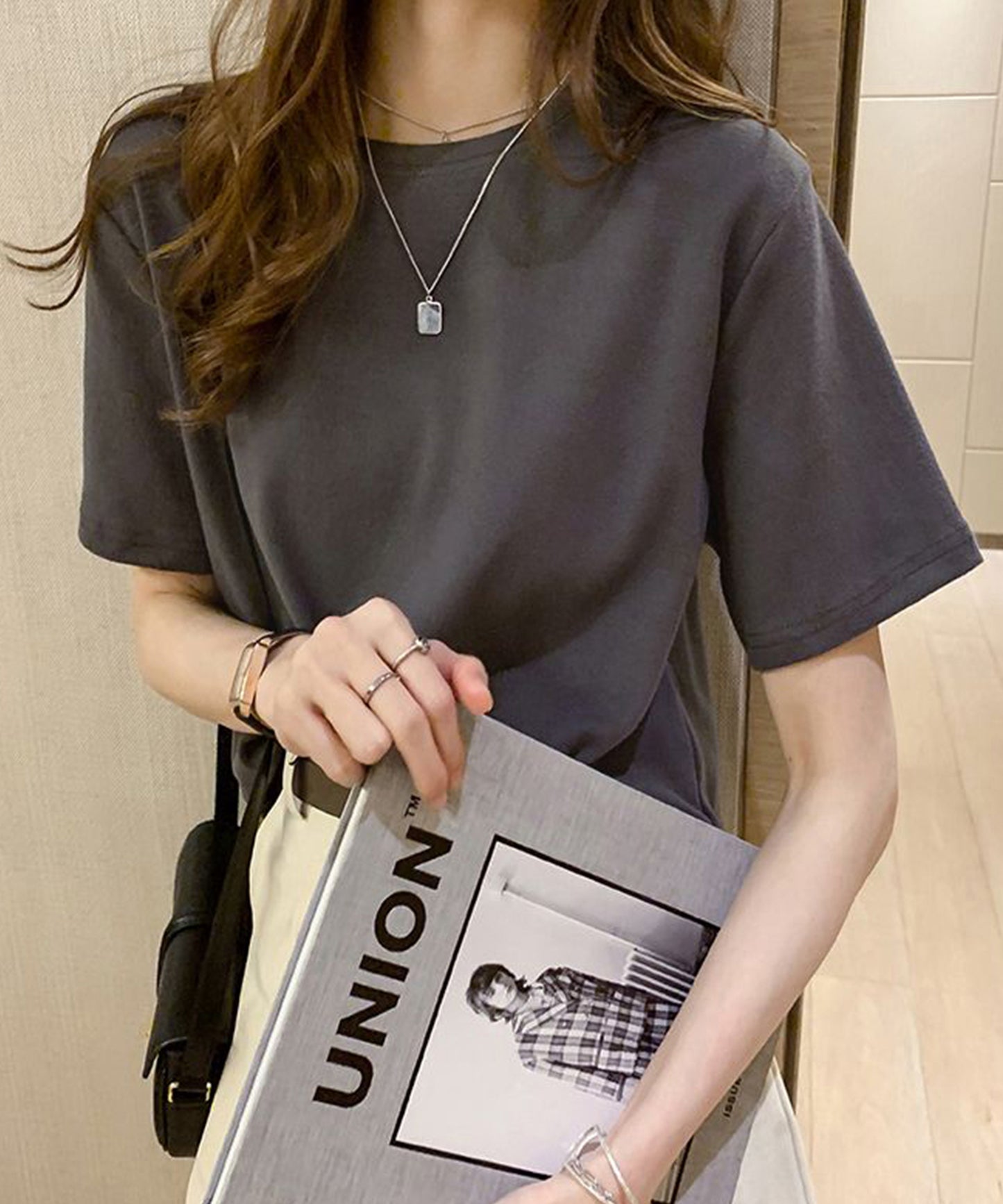 ベーシック 無地 クルーネック 半袖 Tシャツ