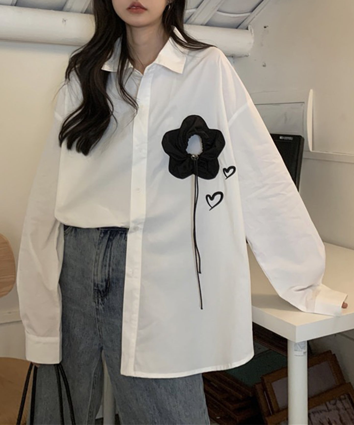 フラワー モチーフ レギュラーカラー オーバーサイズ シャツ