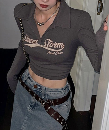 ロゴプリント 襟付き スキッパーネック クロップド丈 カットソー