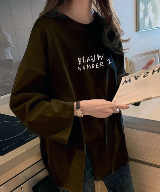 ロゴプリント スリット入り オーバーサイズ 長袖 Tシャツ