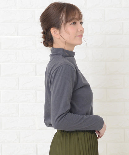 首元あったかタートルネックカットソー
