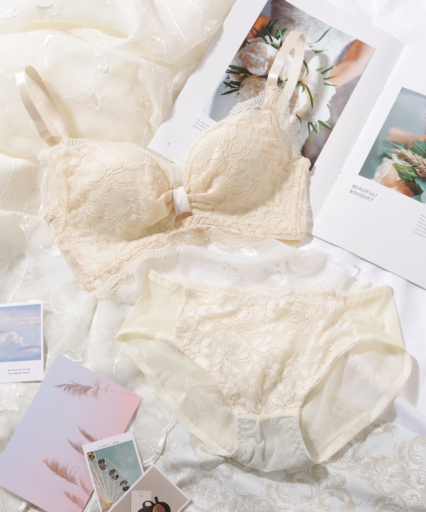 【2点セット】 フラワー 刺繍 フレンチ レース ノンワイヤー ブラ