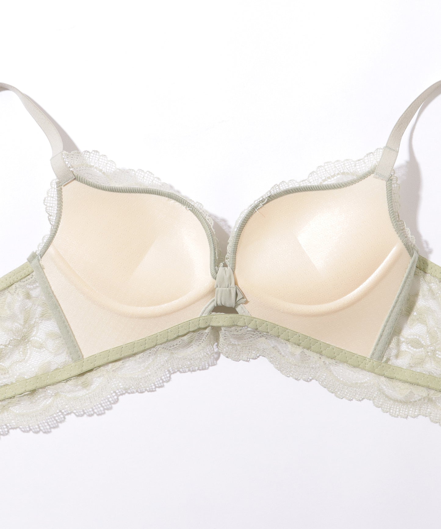 【2点セット】 フラワー 刺繍 フレンチ レース ノンワイヤー ブラ