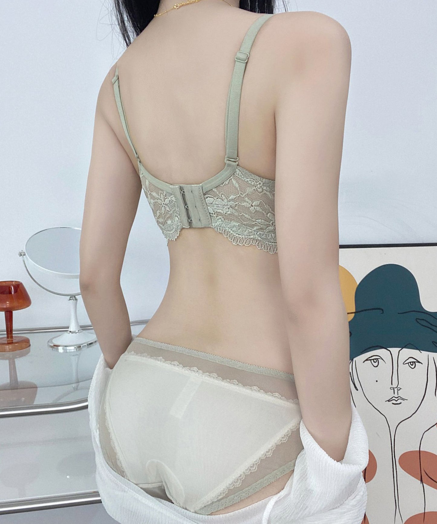 【2点セット】 フラワー 刺繍 フレンチ レース ノンワイヤー ブラ