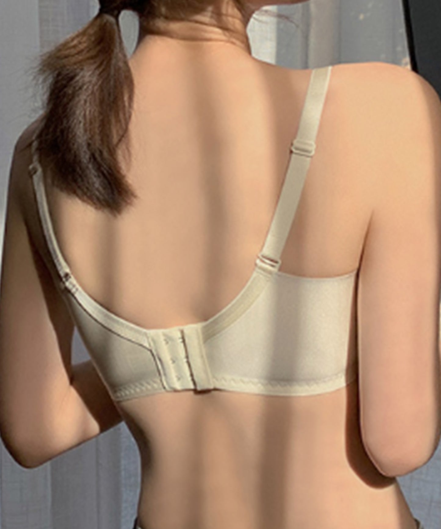 【2点セット】ビジュー付き ソリッドカラー ブラ&ショーツ