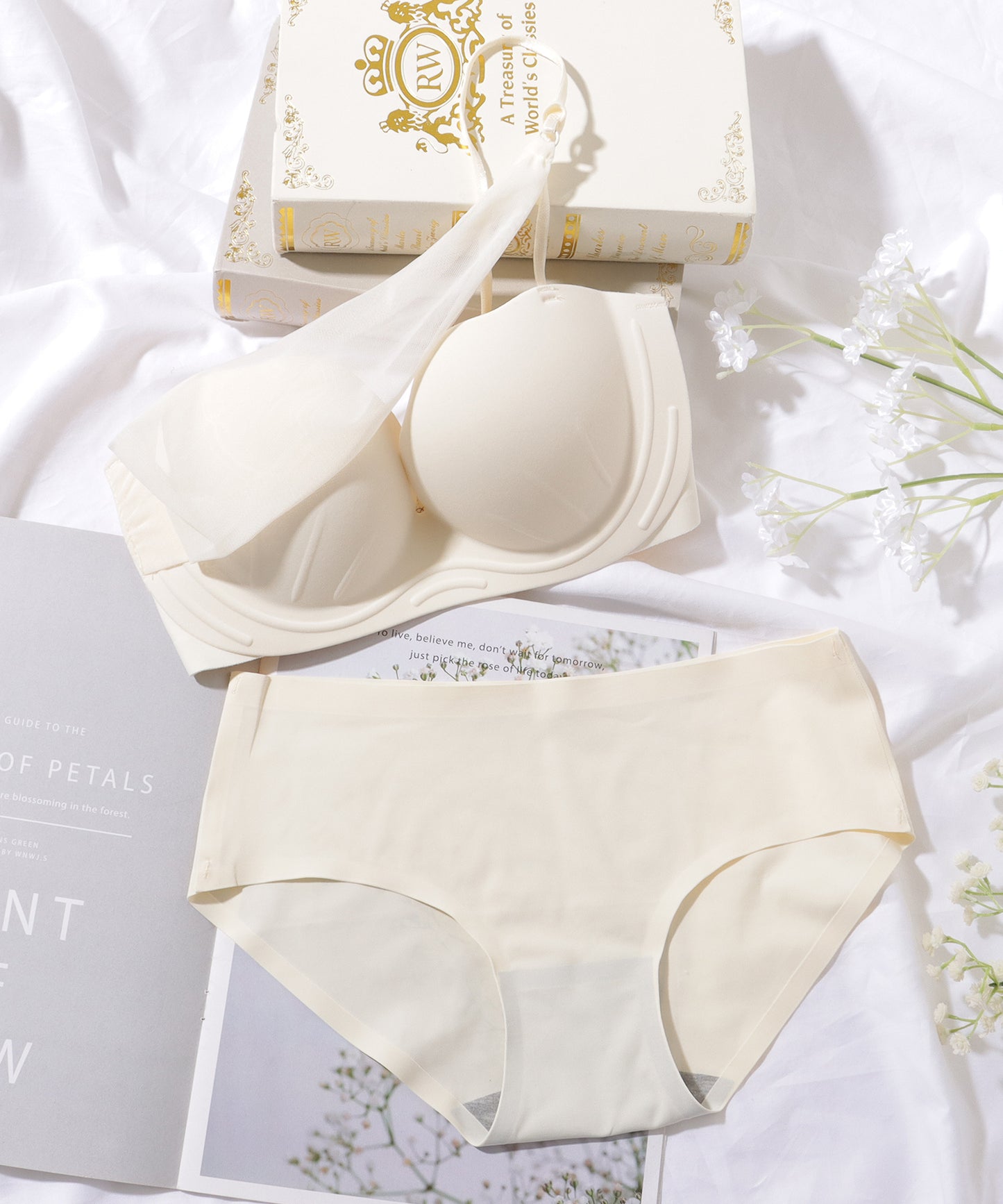 【2点セット】ウエーブライン チュール ワンショルダー ブラ&ショーツ