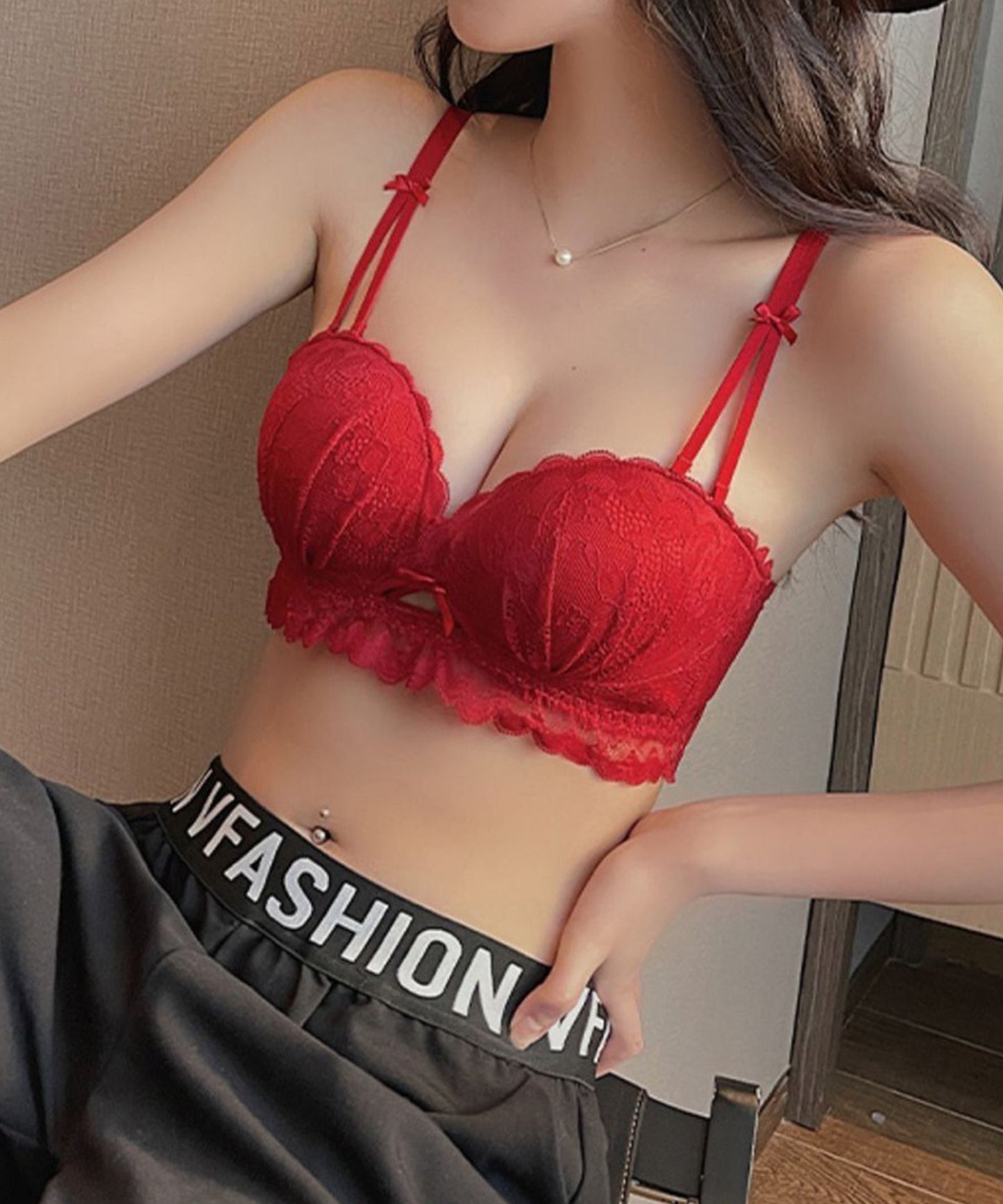 【2点セット】カットアウト スカラップ レース ブラジャー&ショーツ