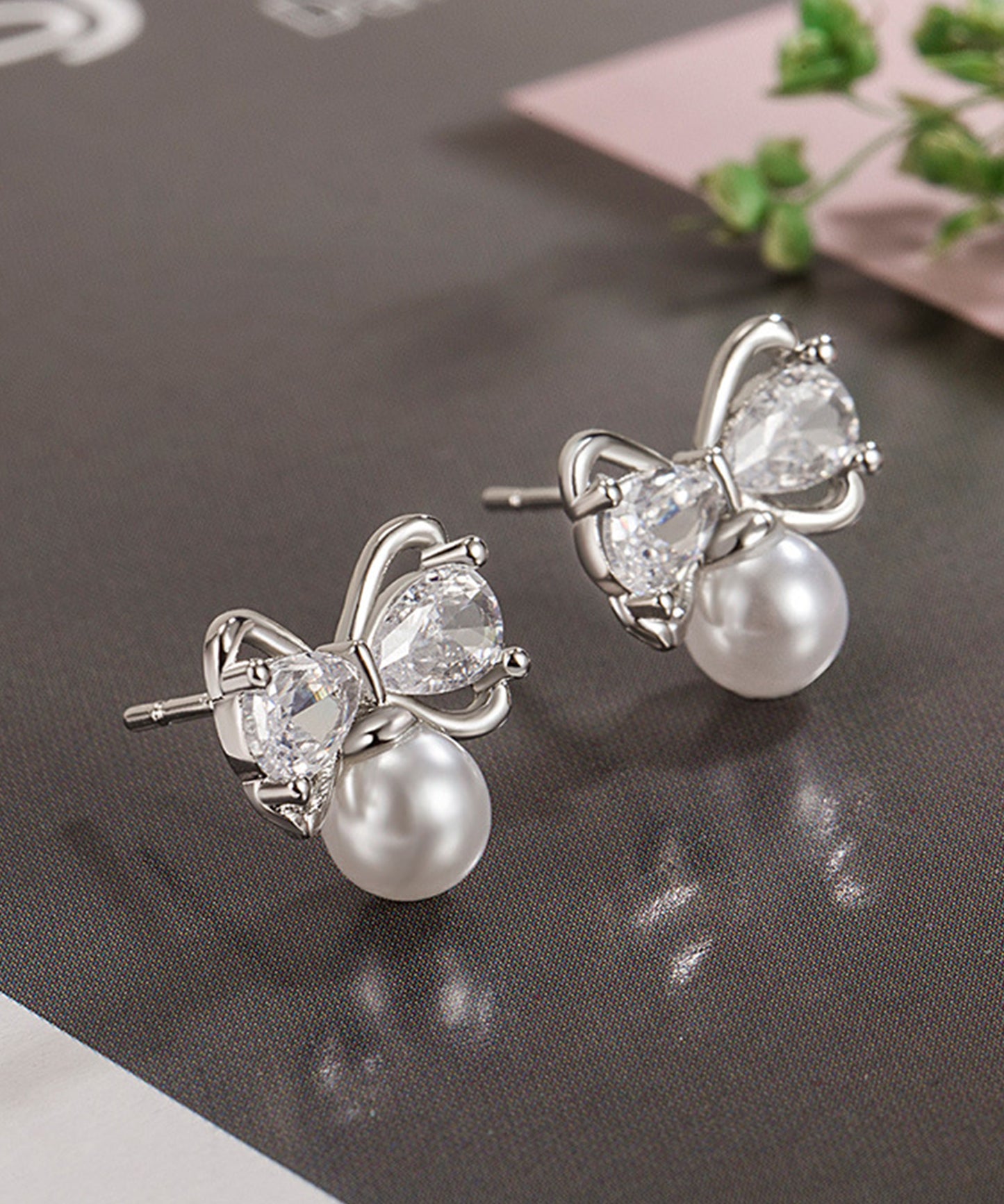 パール モチーフ バラエティ デザイン ピアス