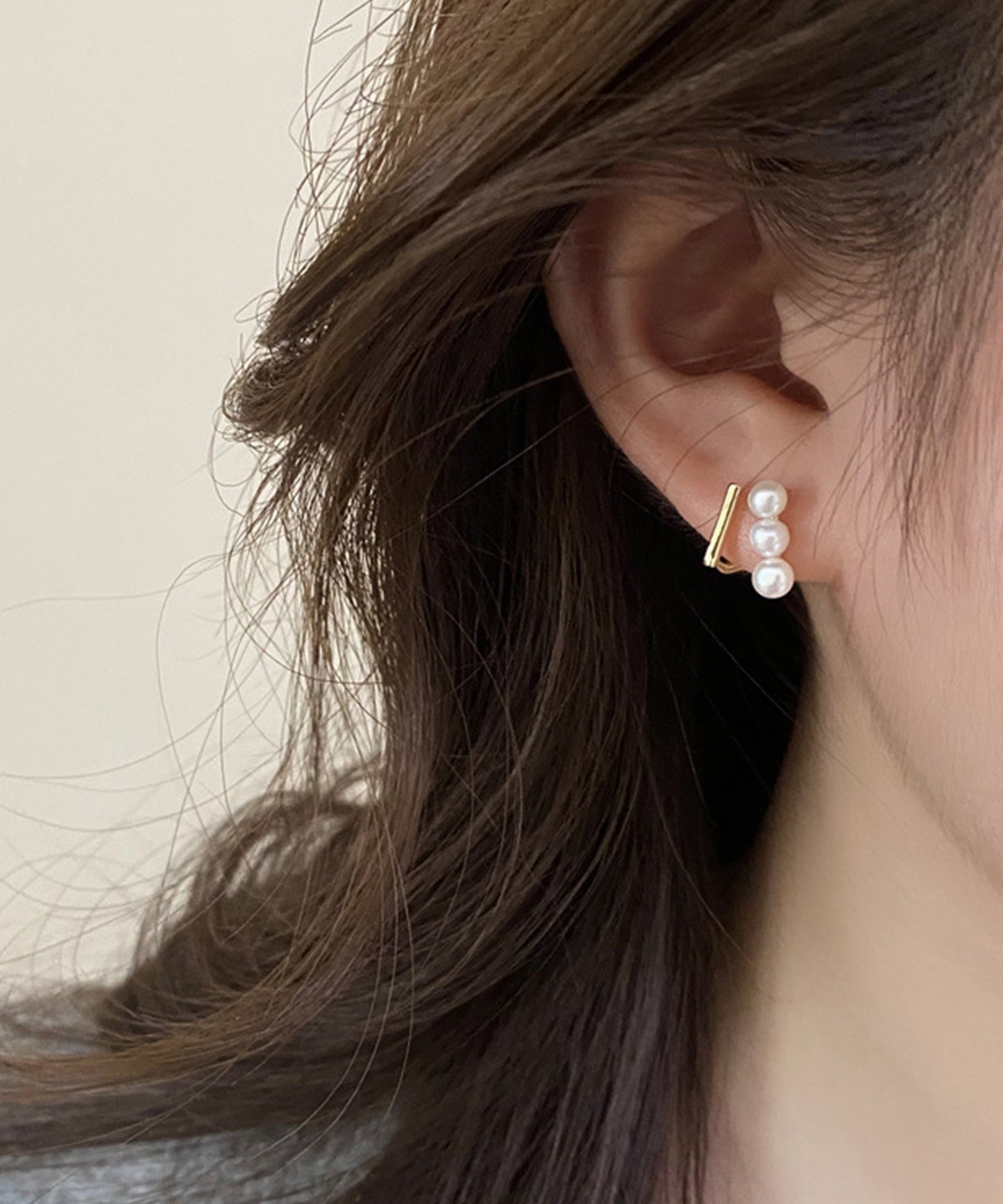 パール ライン メタリック バー デザイン ピアス