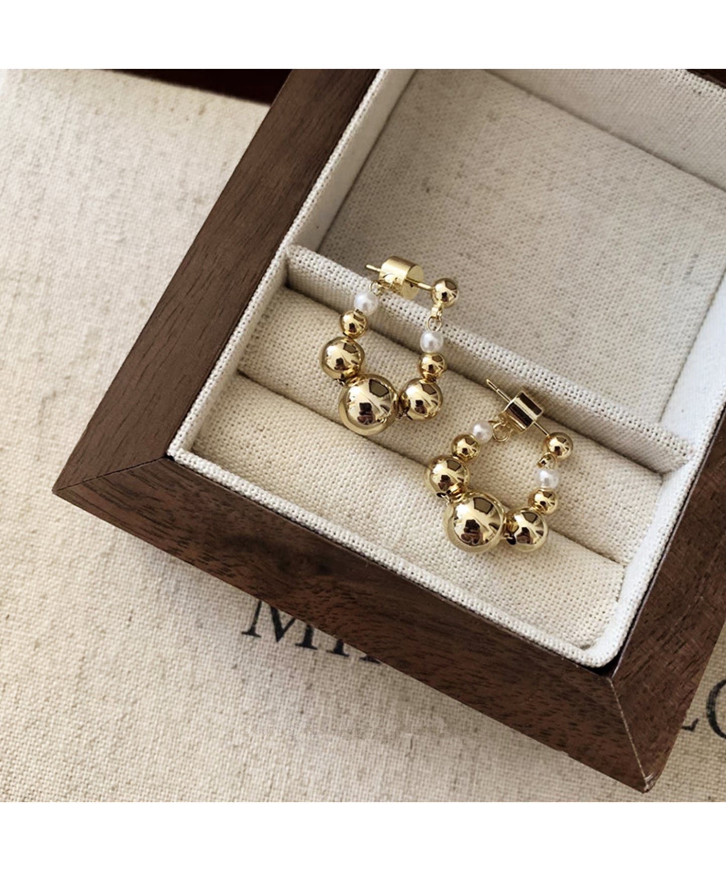 メタリック ボール チェーン フープ ピアス