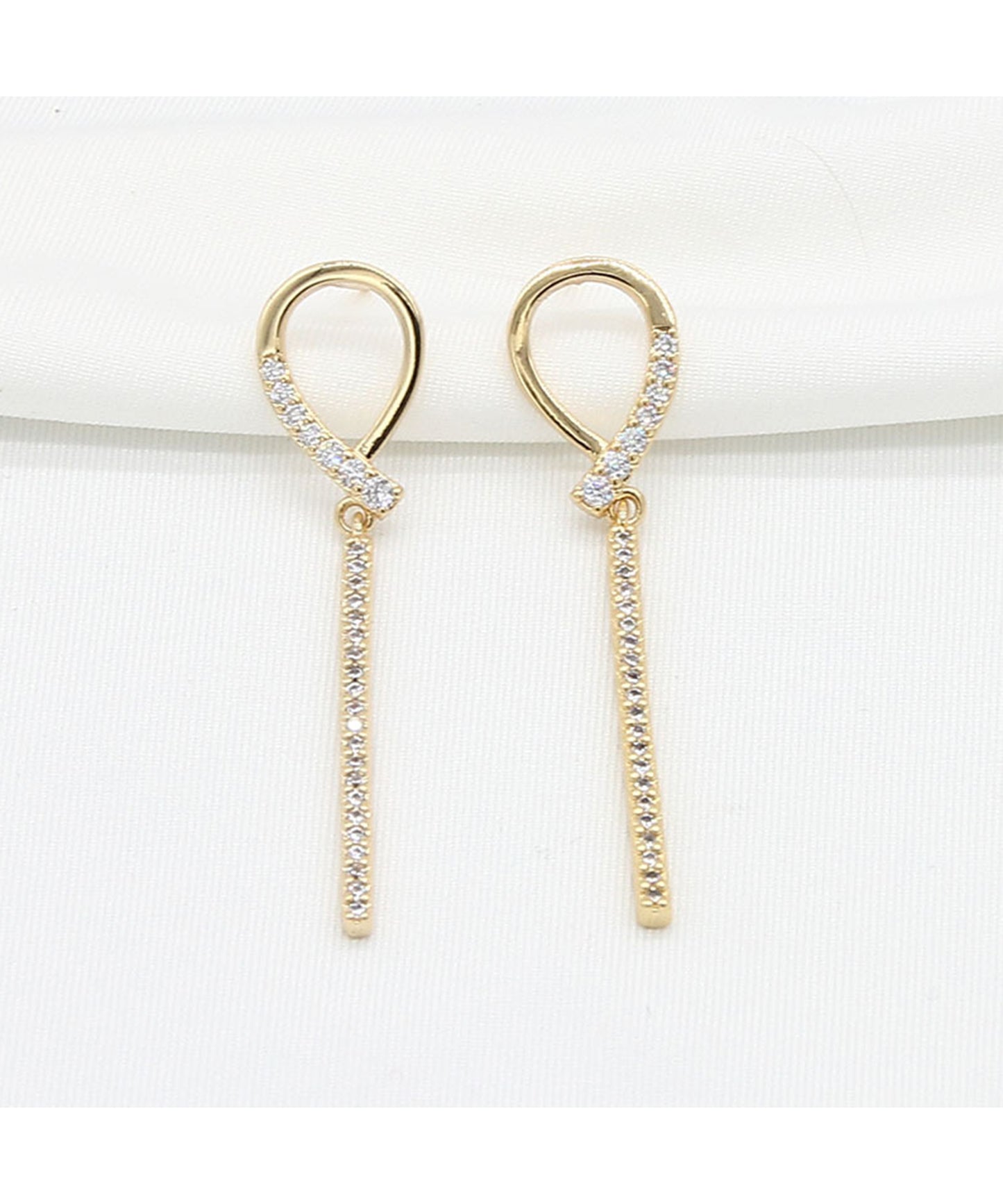 パール / ビジュー チェーン スウィング ロング ピアス