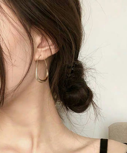 ドロップ ライン ミニマル フープ ピアス