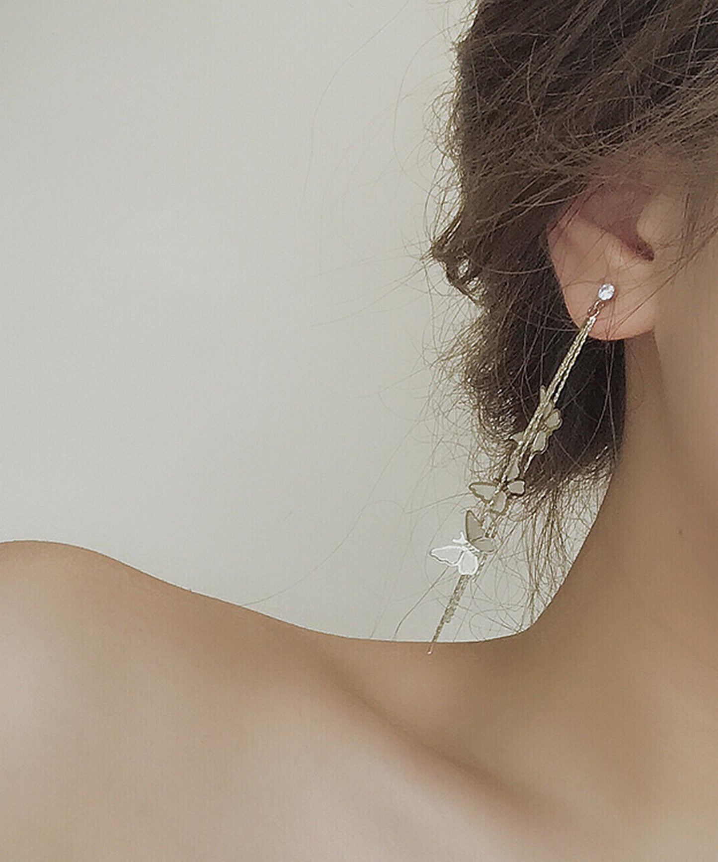 メニー バタフライ ロング スイング ピアス