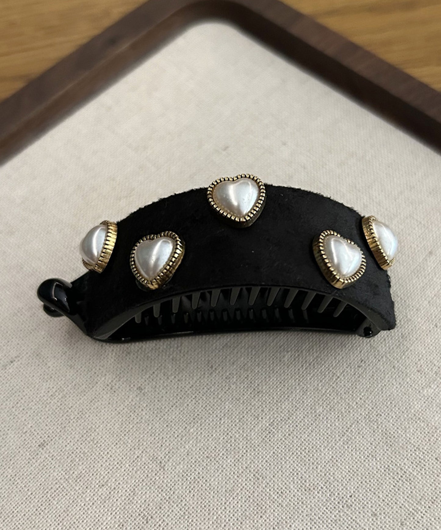 パール × ビジュー クラシカル ヘア クリップ