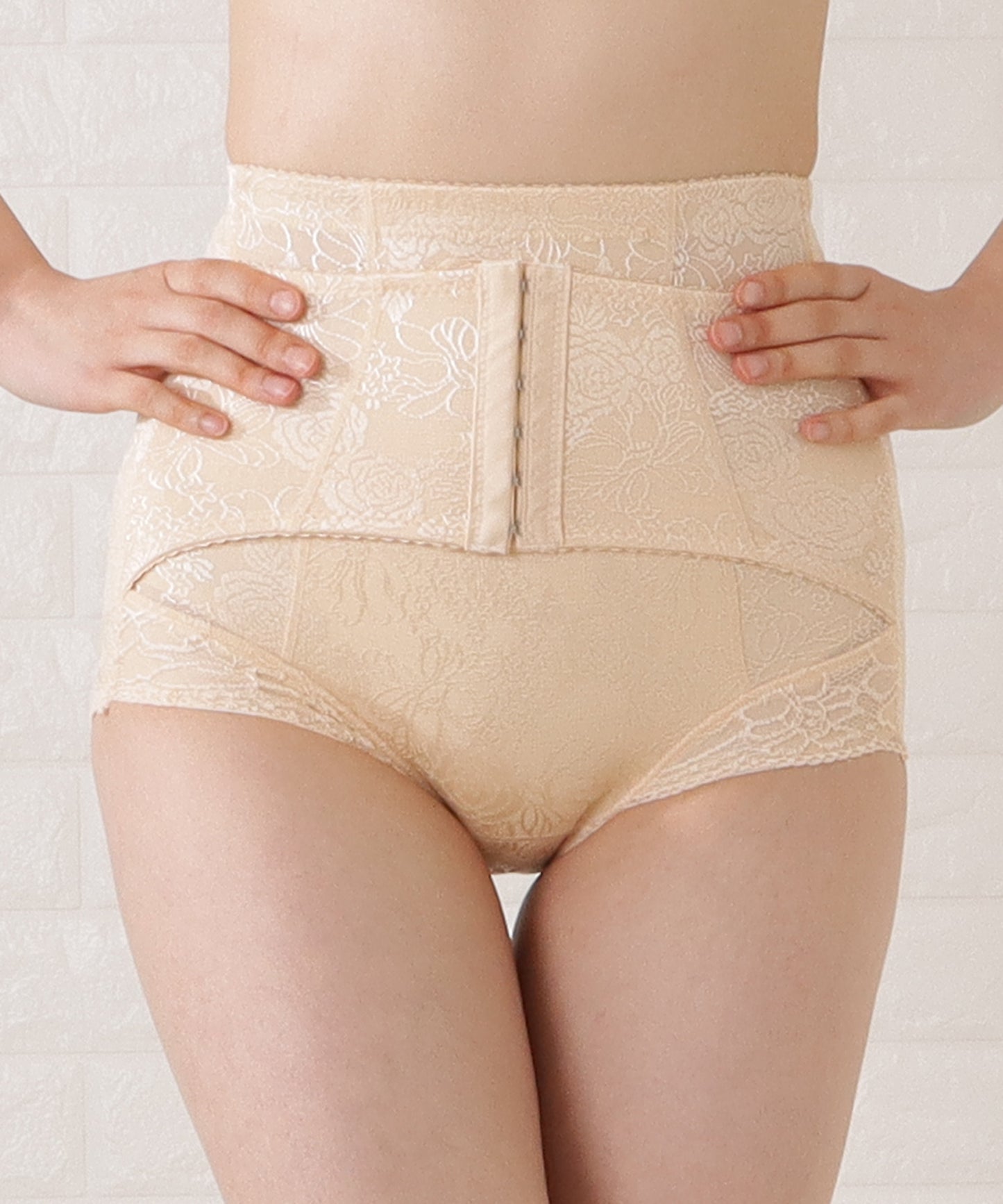 補正下着 レースガードルショーツ