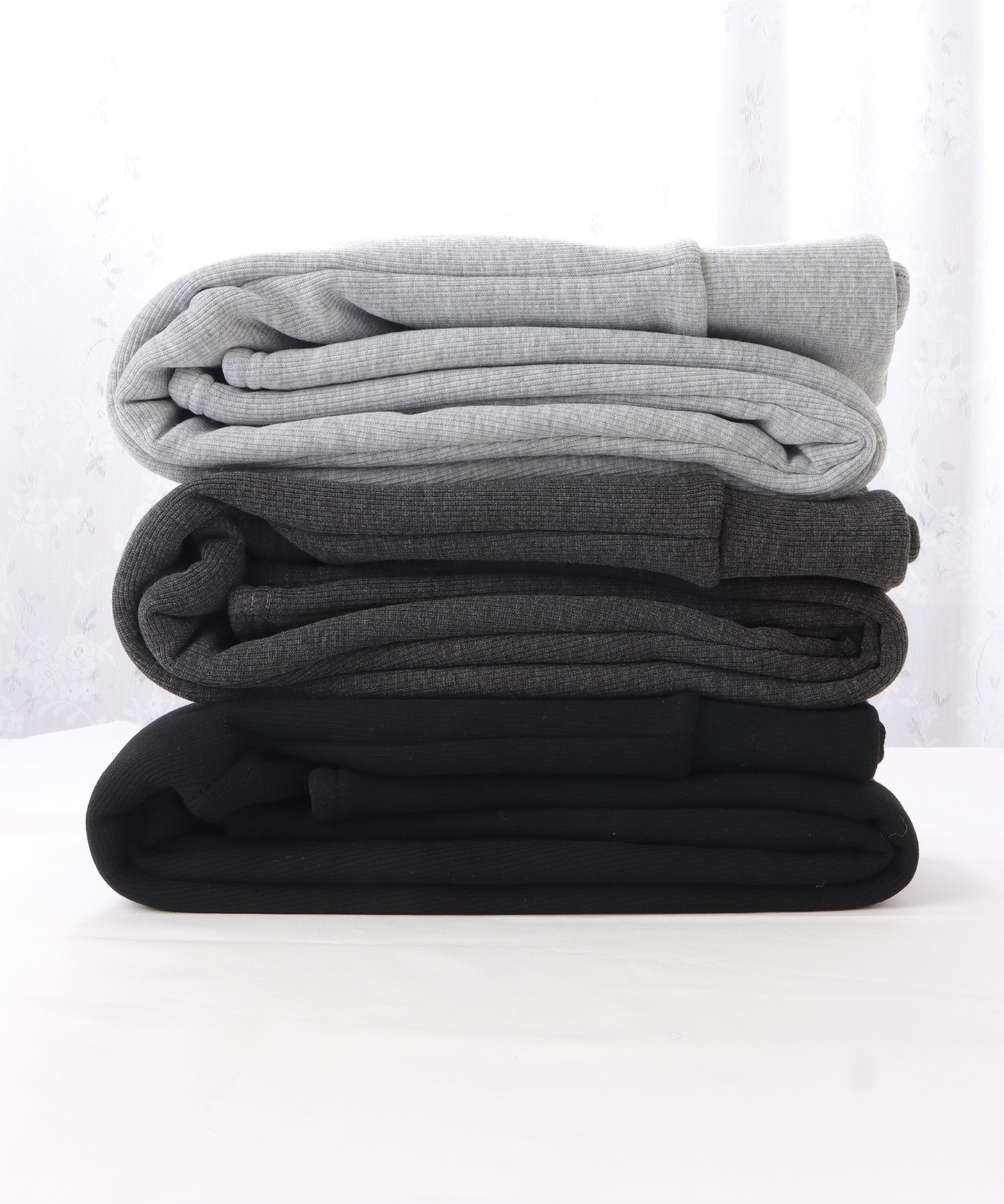 裏起毛細見えリブカラー10分丈レギンス