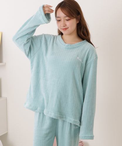 立体ストライプ刺繍付きプルオーバールームウエア