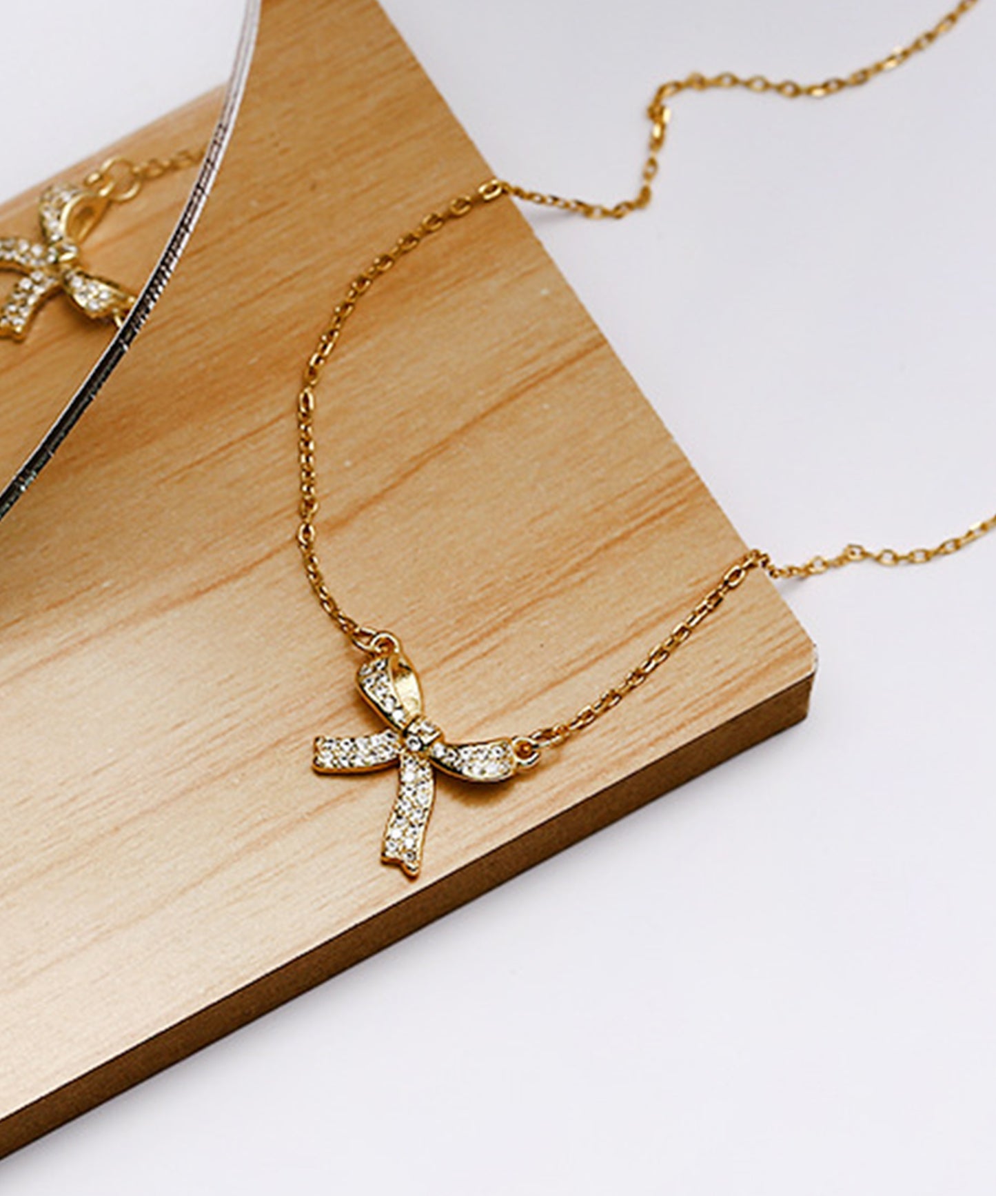 プチ リボン ビジュー チェーン ネックレス