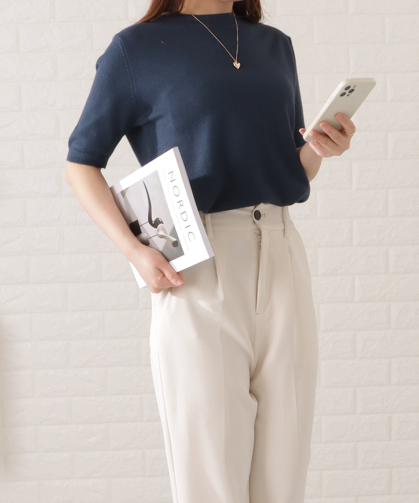 半袖スムースニットプルオーバー