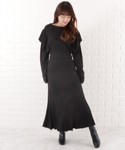 ショルダーフリル切替ニットワンピース