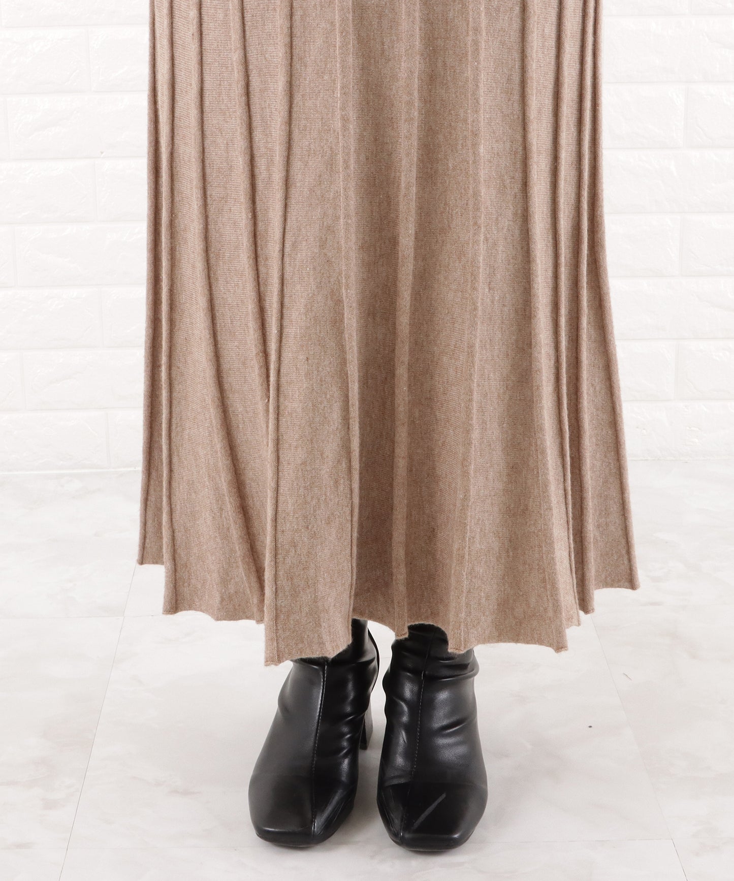 ショルダーフリル切替ニットワンピース