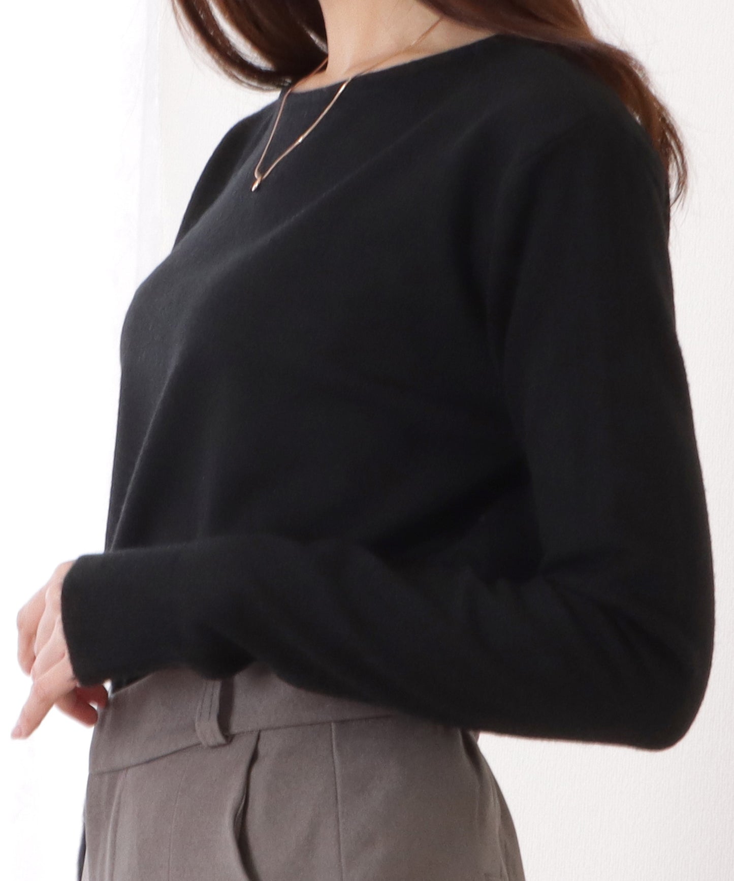 スフレニットプルオーバー