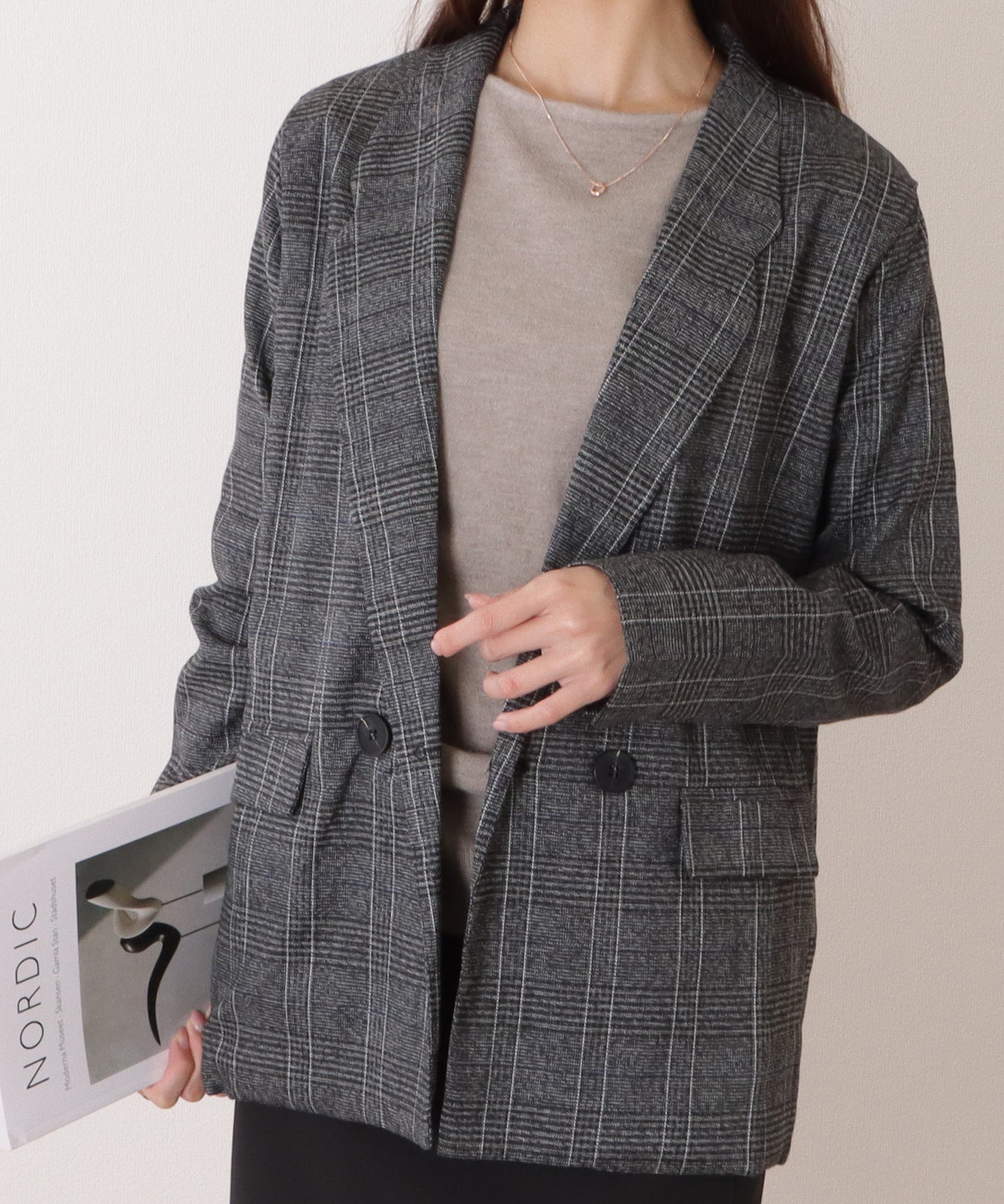 スフレニットプルオーバー