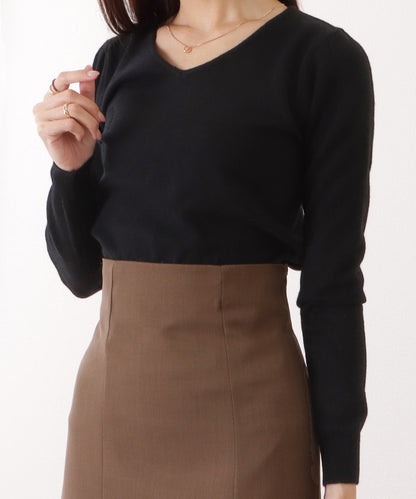 Vネックカシミヤタッチスフレニットプルオーバー
