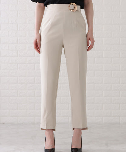 リングバックル付きタックストレートパンツ