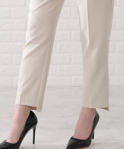 リングバックル付きタックストレートパンツ