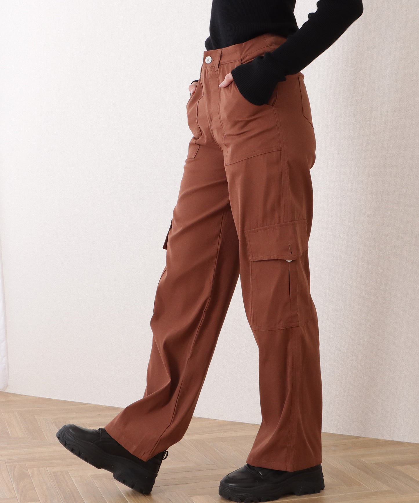 ハイウエスト ルーズ フィット ストレート カーゴ パンツ