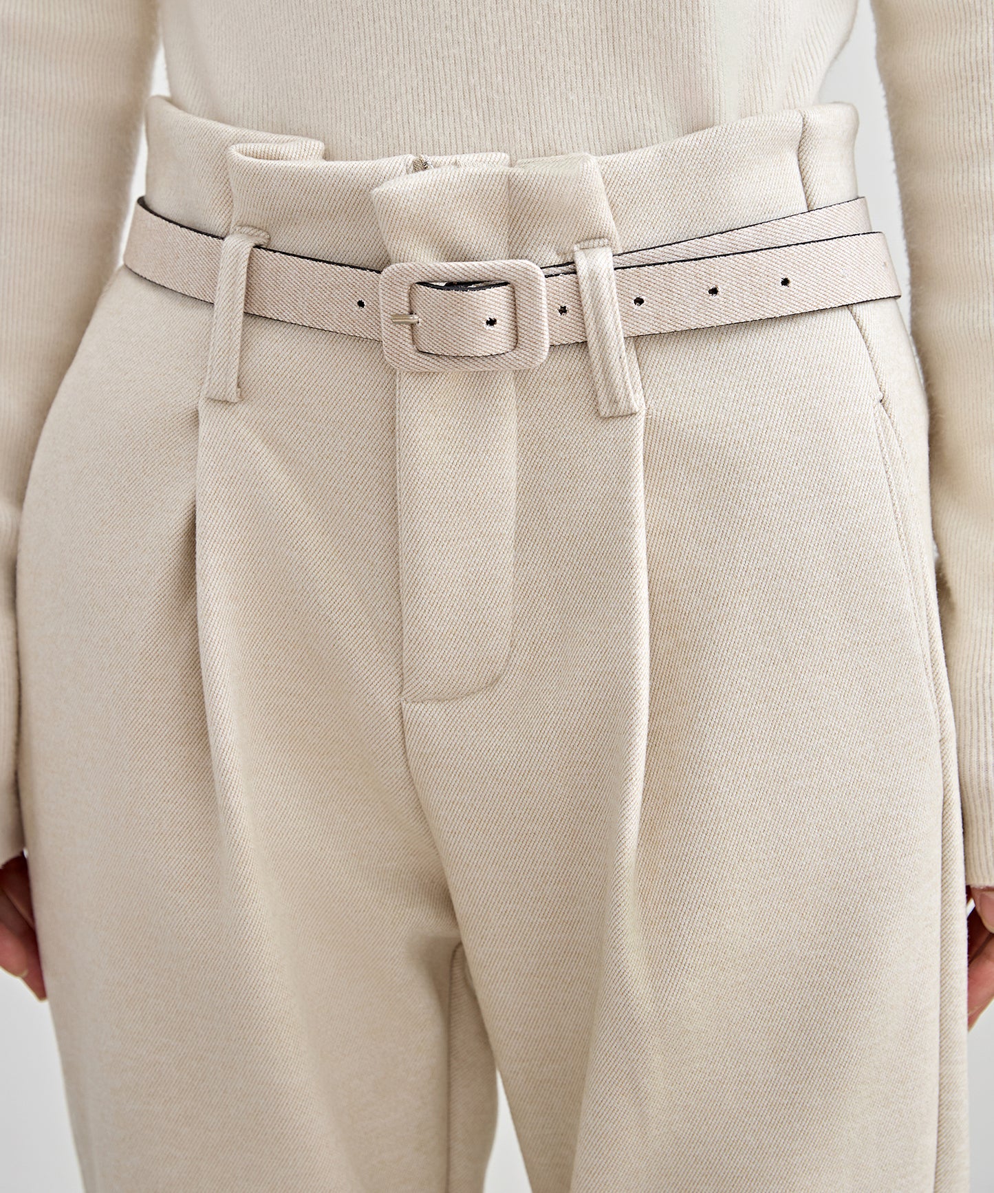 ハイウエスト ベルト付き 裏起毛 テーパード パンツ