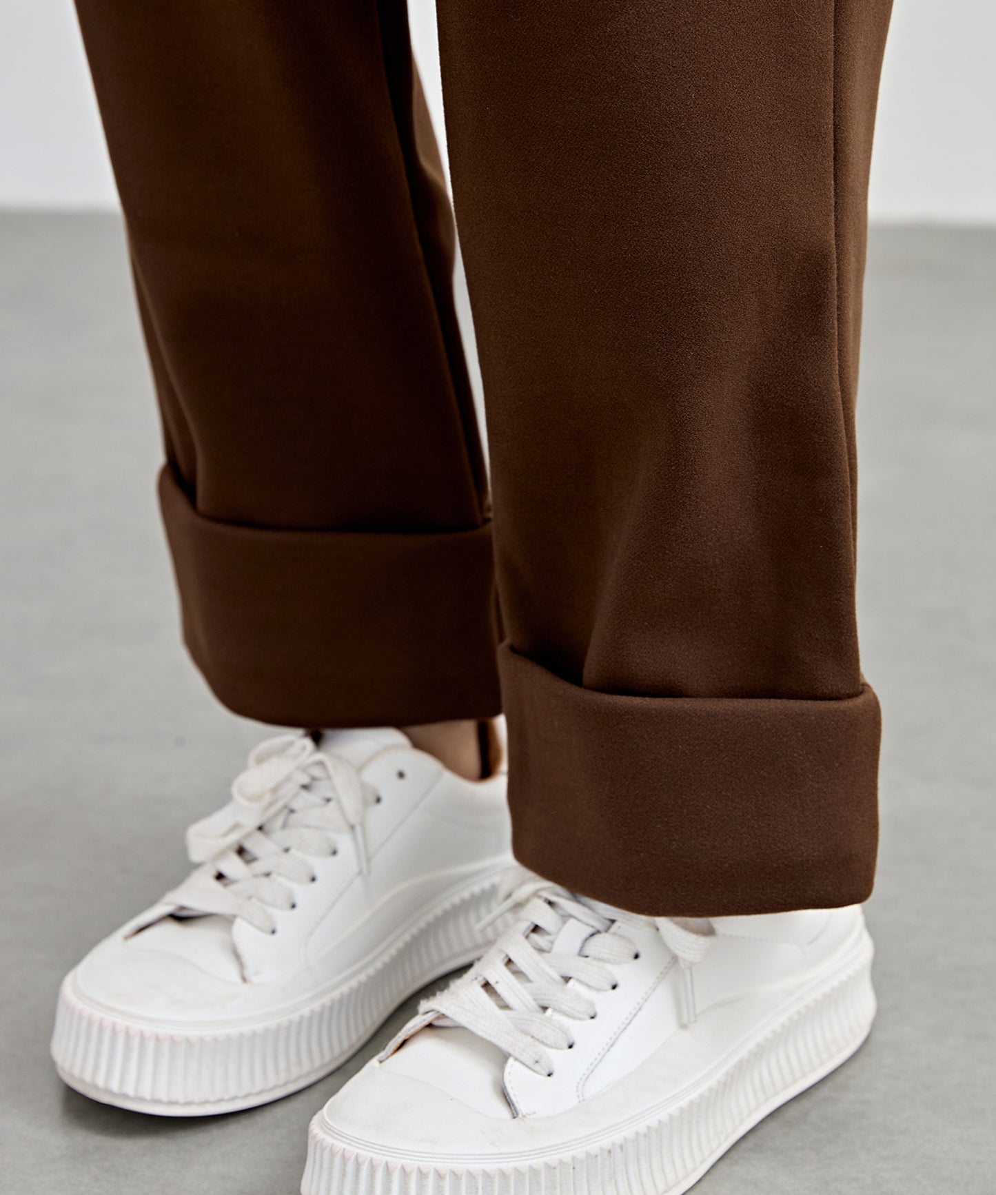 裏起毛 ストレート ロールアップ タック パンツ