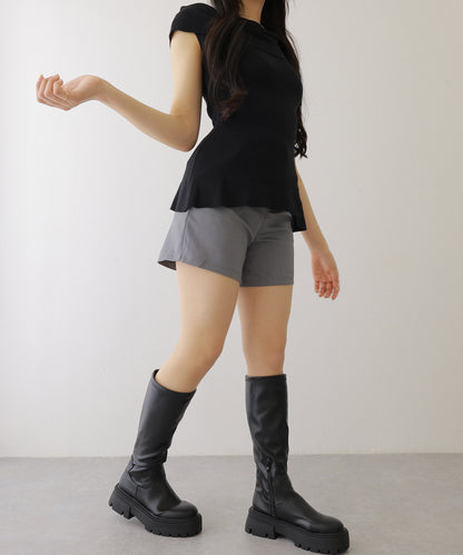 タック ハイウエスト フレア ショート パンツ