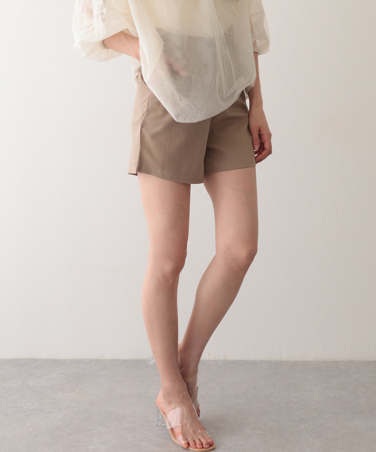 タック ハイウエスト フレア ショート パンツ