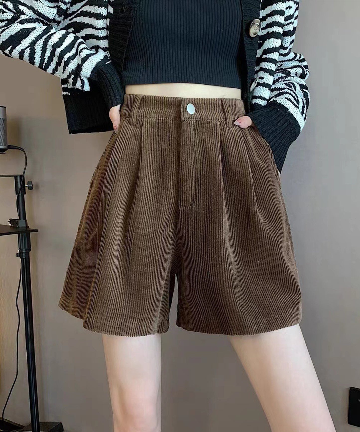コーデュロイ タック ハイウエスト フレア ショート パンツ