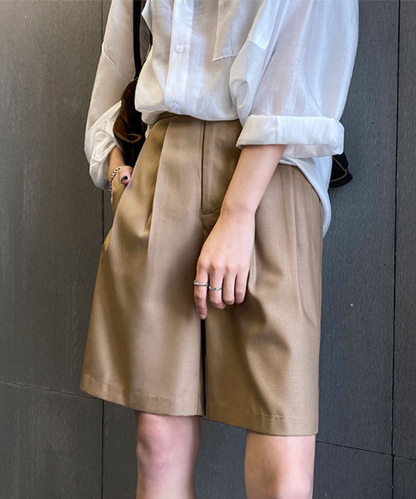 フロントボタン ダブルタック ハイウエスト ハーフ パンツ