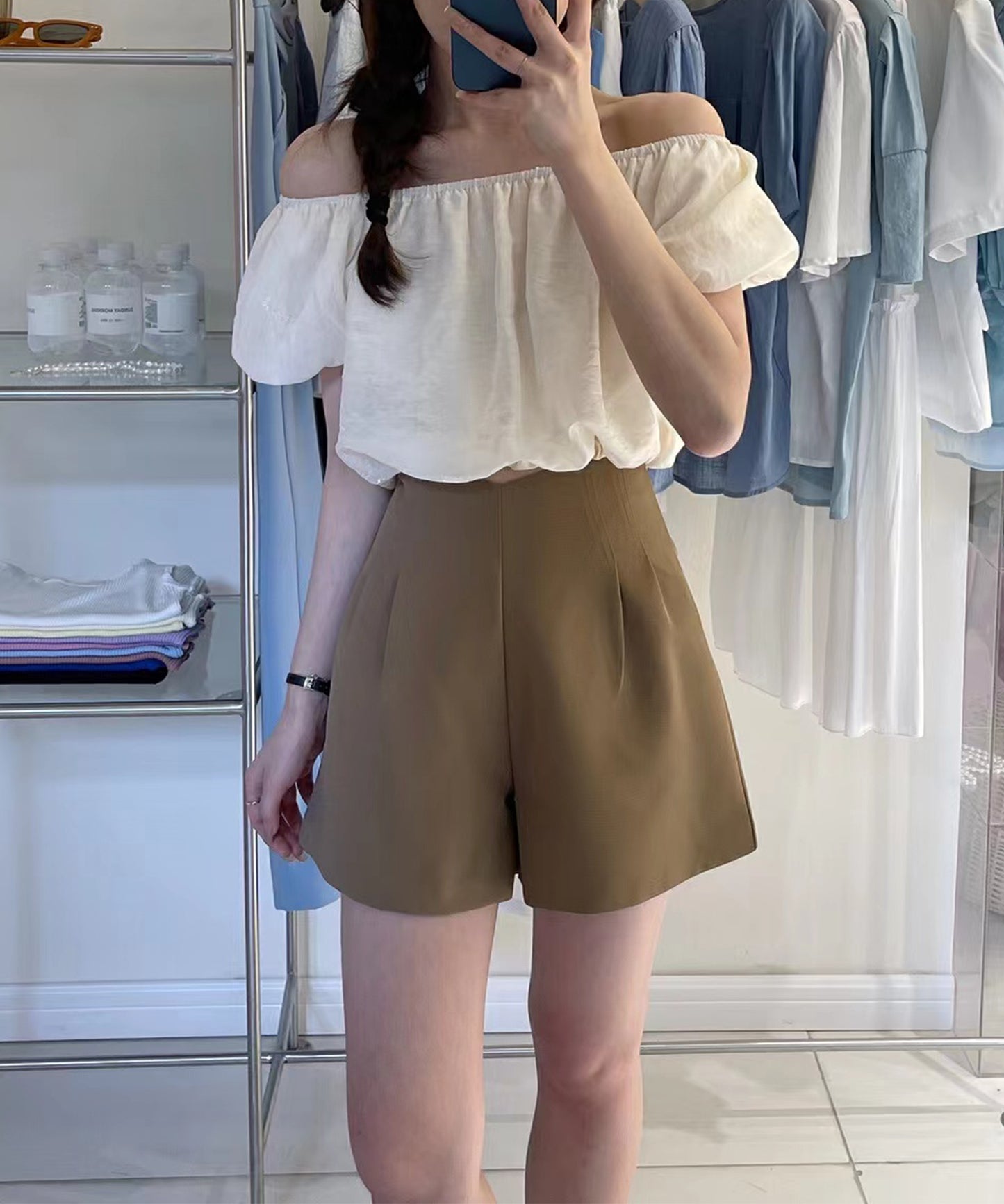 ダブルタック ハイウエスト フレア ショート パンツ