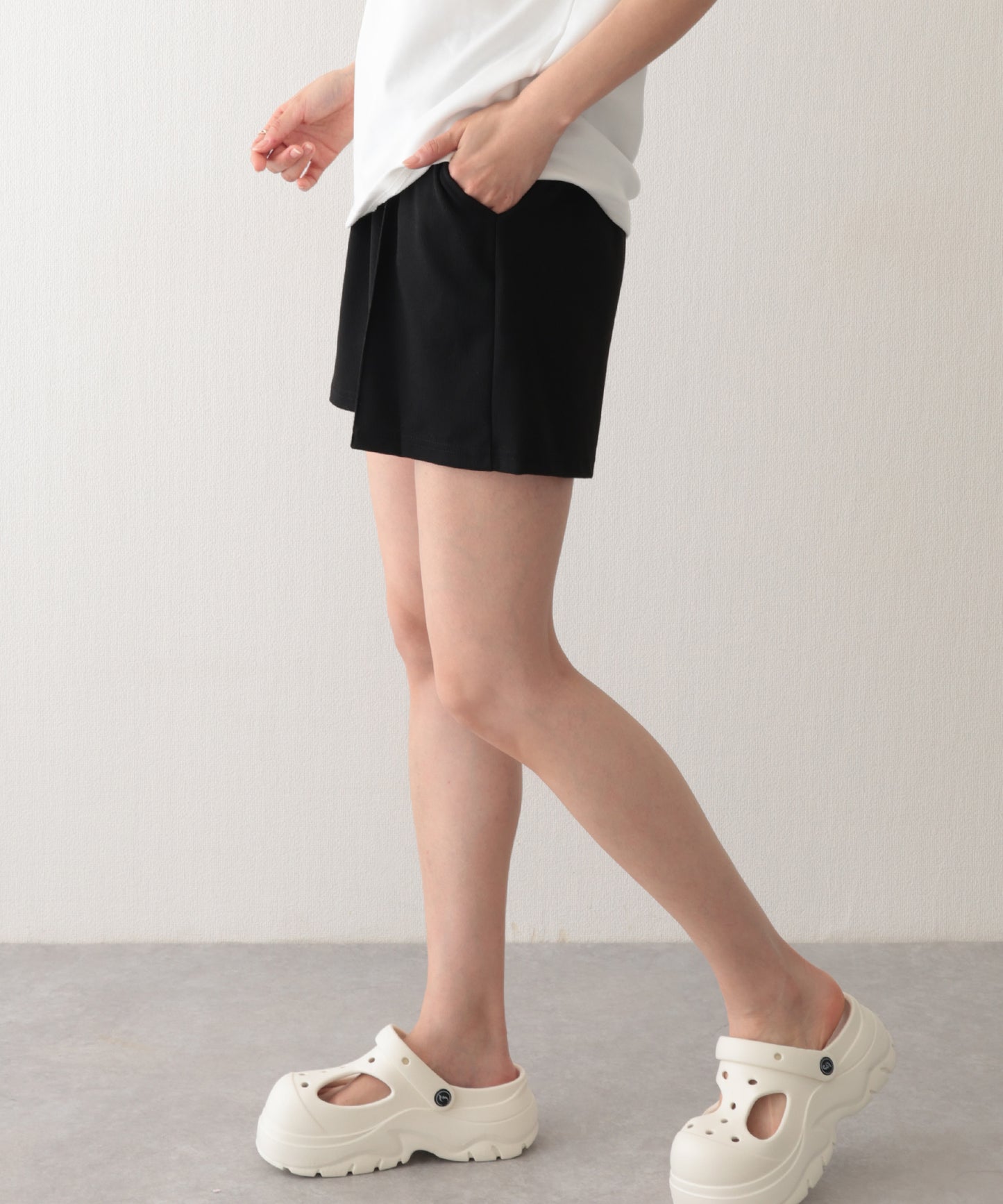 スウェット リラックス センターシーム ショート パンツ