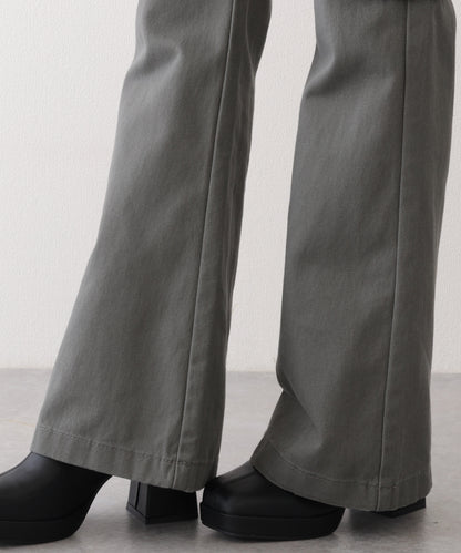 ハトメ ベルト付き ハイウエスト フレア カーゴパンツ