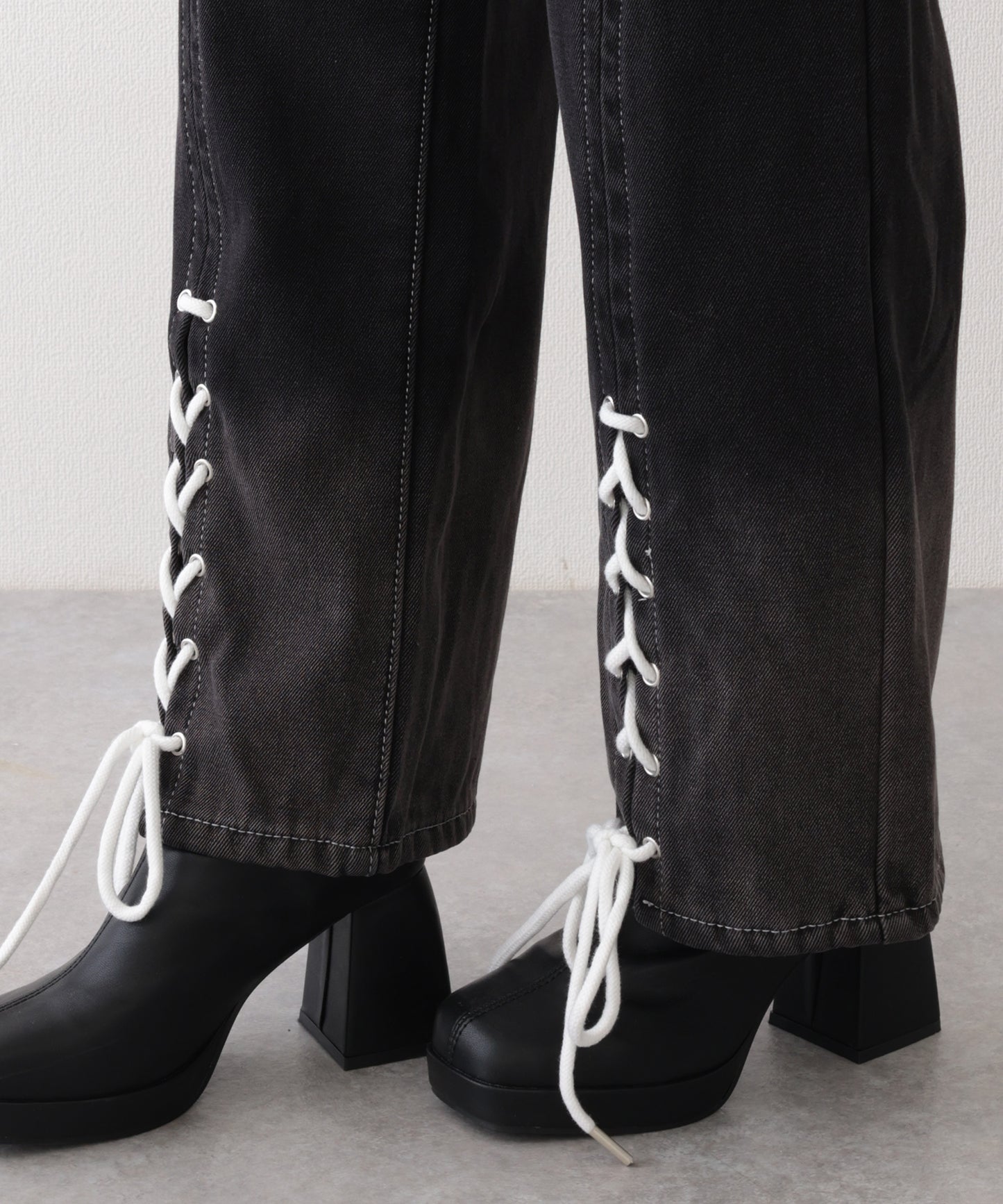 配色 ステッチ フロント レースアップ ハイウエスト デニムパンツ