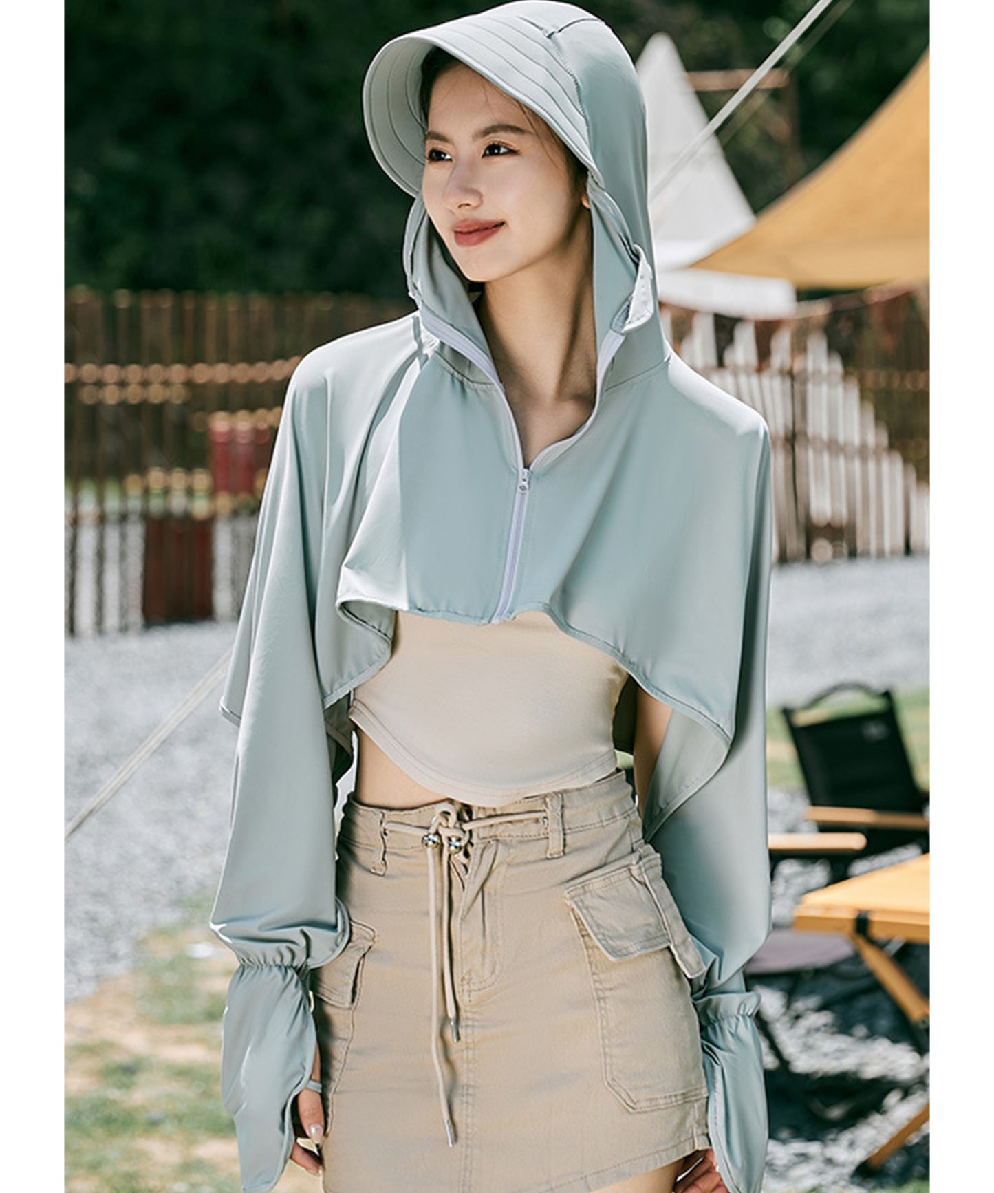 サンバイザー付き ボレロ風 クロップド ジップアップ ラッシュガード