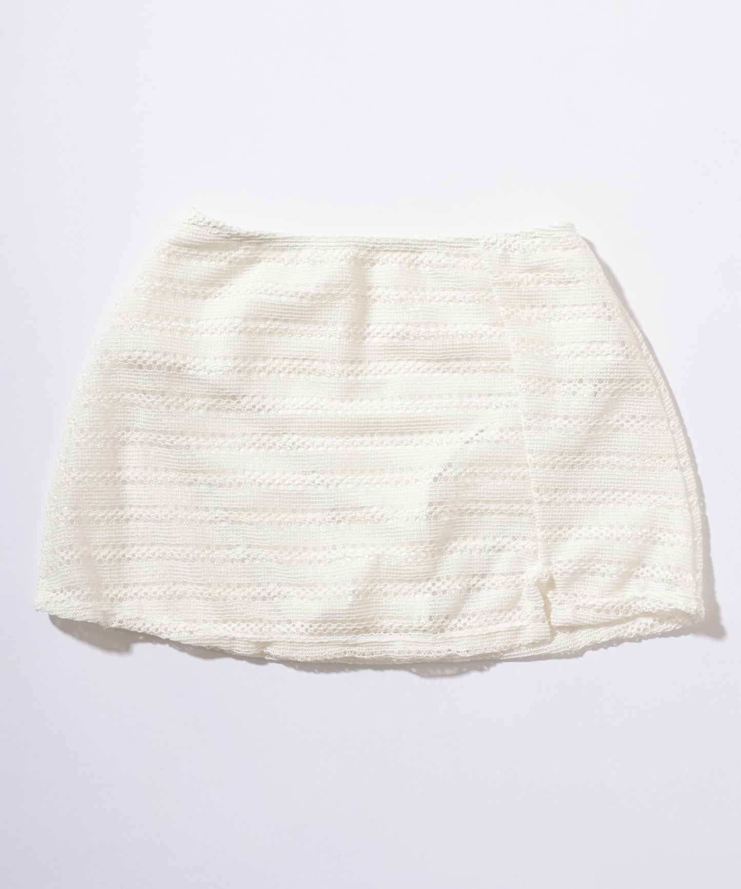 【2点セット】パンチングレース スカート付き ビキニ 水着