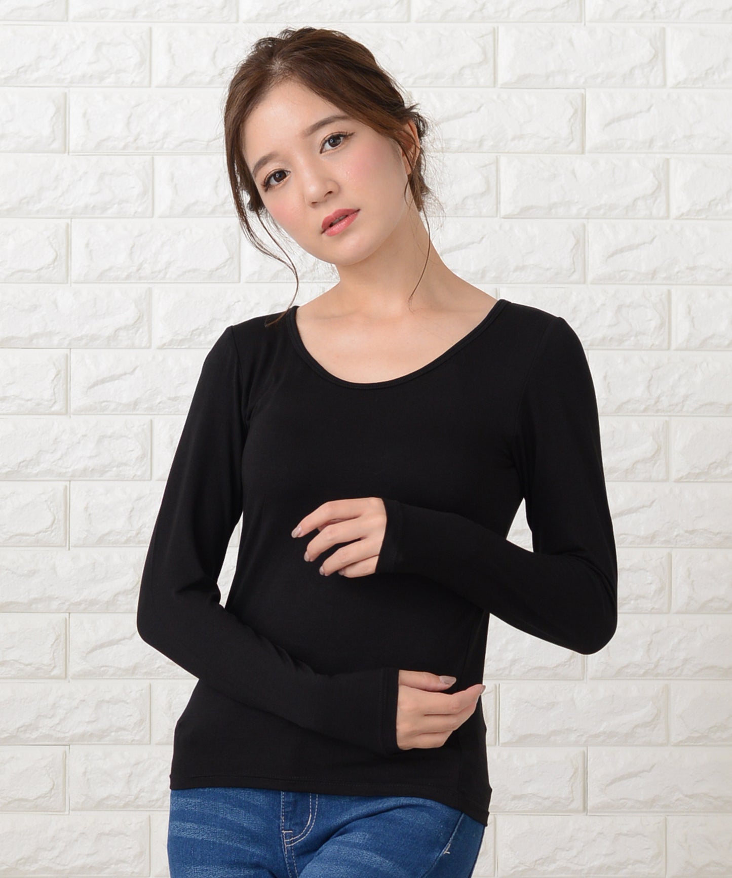 カップ付き長袖Tシャツトップスインナー