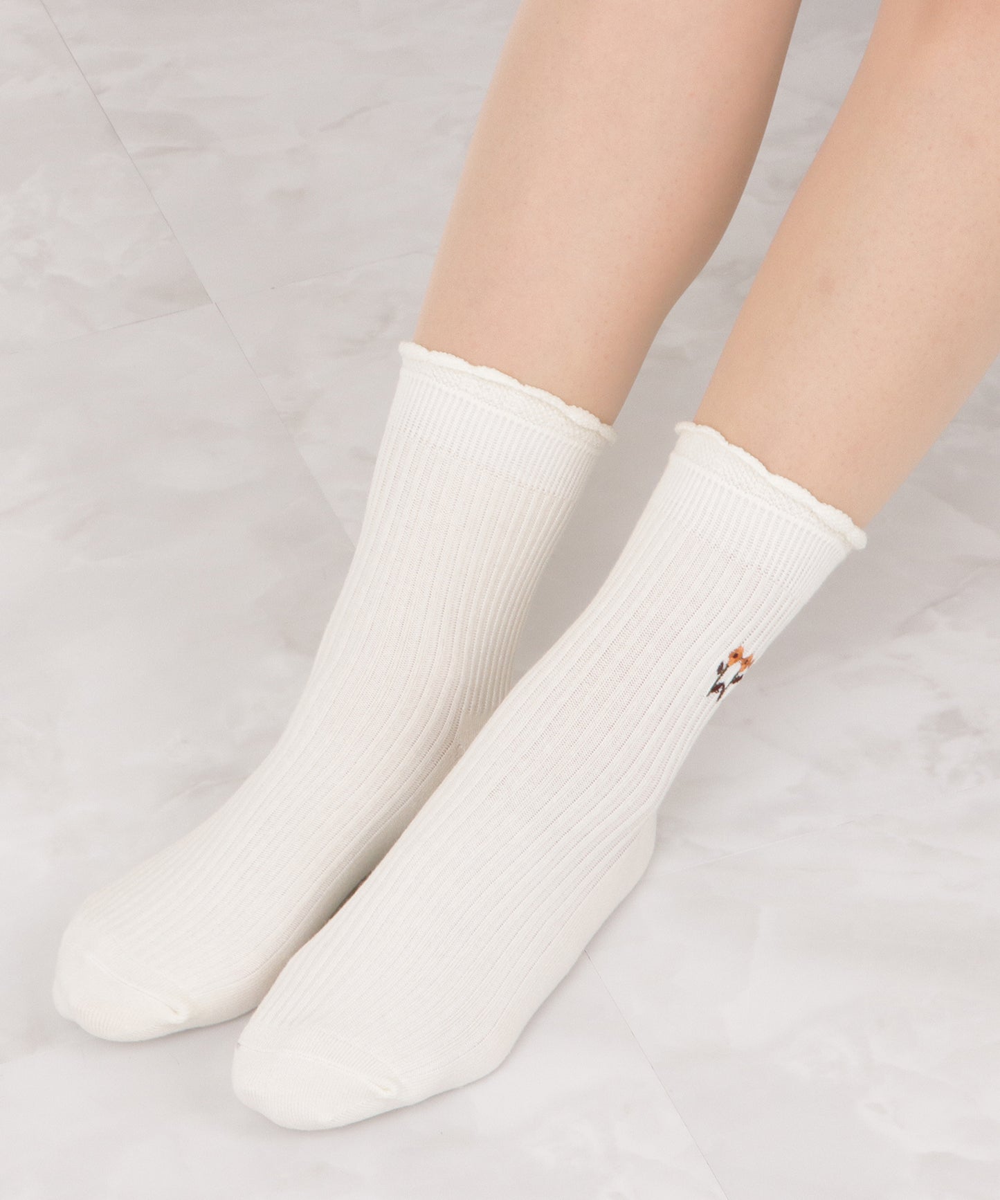 【6色組】 ワンポイント花柄刺繍ショートソックスセット