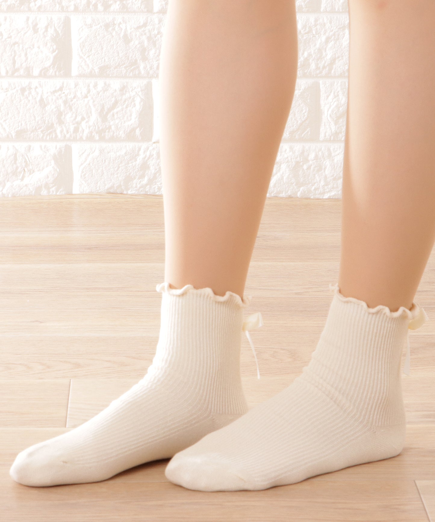 【4足セット】バックリボンメロウフリルクルーソックス